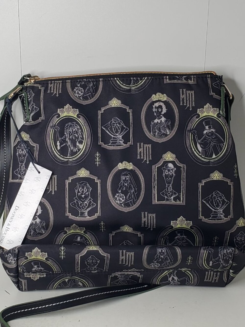 New Dooney Bourke Disney Haunted Mansion 2 Crossbody Bag Ghost Portrait Print - Picture 9 of 12